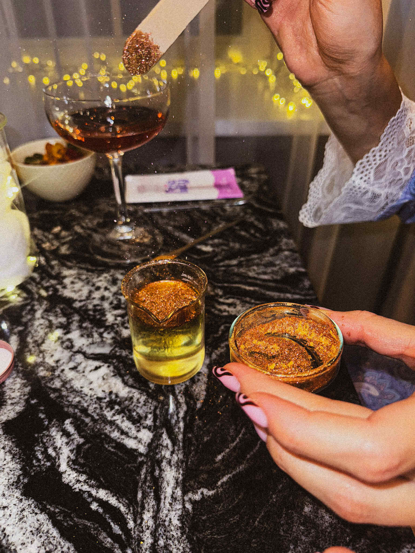 DIY Shimmering Body Oil Kit GLOWY